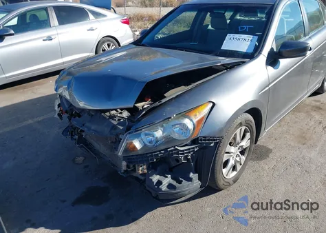 2010 Honda Accord 2.4 Lx-P из США, поврежденный, VIN 1HGCP2F44AA129550